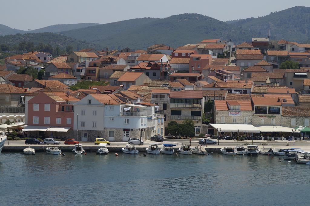 Hotel Posejdon Vela Luka Exteriör bild